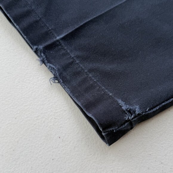 Straight-Leg Chinos (30×30) - Picture 7 of 7